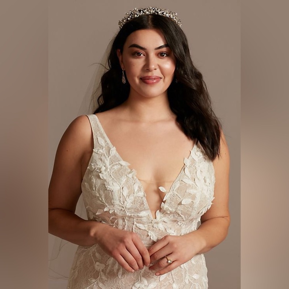 Melissa Sweet White Lace Wedding Dress - Picture 2 of 8